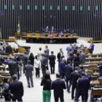 camara dos deputados federais 300x200 1
