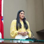 03 Dep. Mayra Dias apresenta PL de incentivo ao jovem empreendedor e1680196631866 1024x545 1