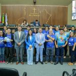 11 Dep. Dra. Mayara realiza acCCA7aCC83o ineCC81dita no Brasil ao trazer criancCCA7as e adolescentes autistas para conhecer parlamento 1024x683 1