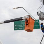 Ageman notifica empresa de iluminacao publica por atraso na prestacao do servico