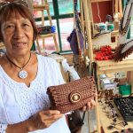 Centro de Atendimento ao Turista recebe exposicao de artesaos durante a Temporada de Cruzeiros 20222023