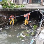 Limpeza no igarape de Petropolis