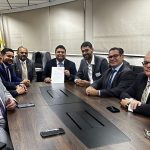 Mensagem do Executivo municipal e entregue na CMM para beneficiar emprendedores do transporte executivo e alternativo 1
