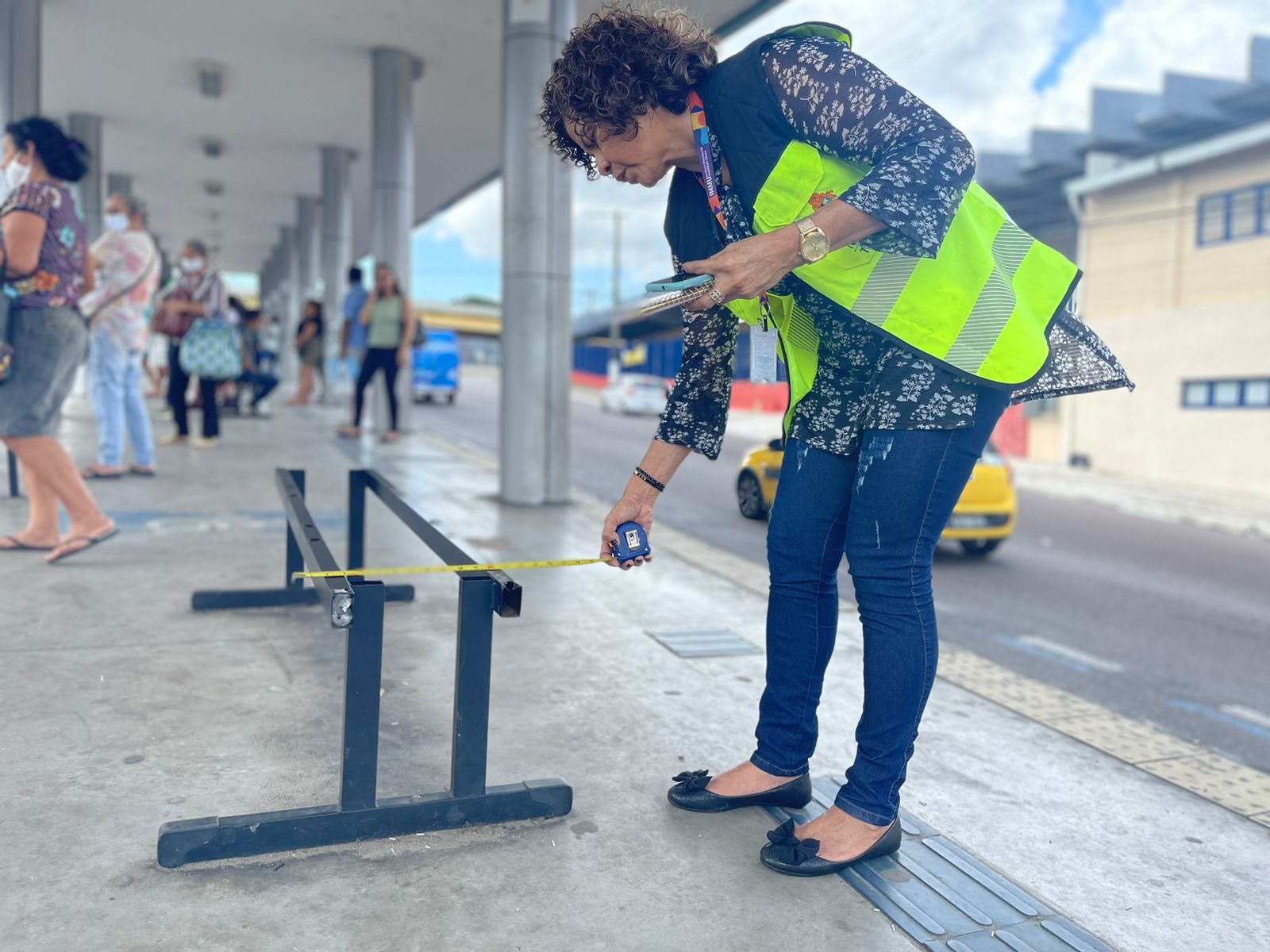 Prefeitura de Manaus inicia manutencao em plataformas elevadas de onibus 2