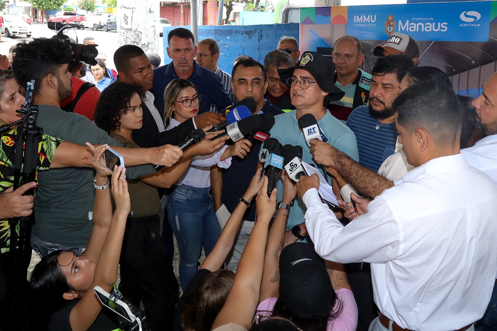 Prefeitura de Manaus inicia reforma e manutencao do Terminal de Integracao da Cachoeirinha