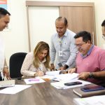 Prefeitura de Manaus publica decreto que valoriza servidores administrativos da Educacao 1 scaled 1