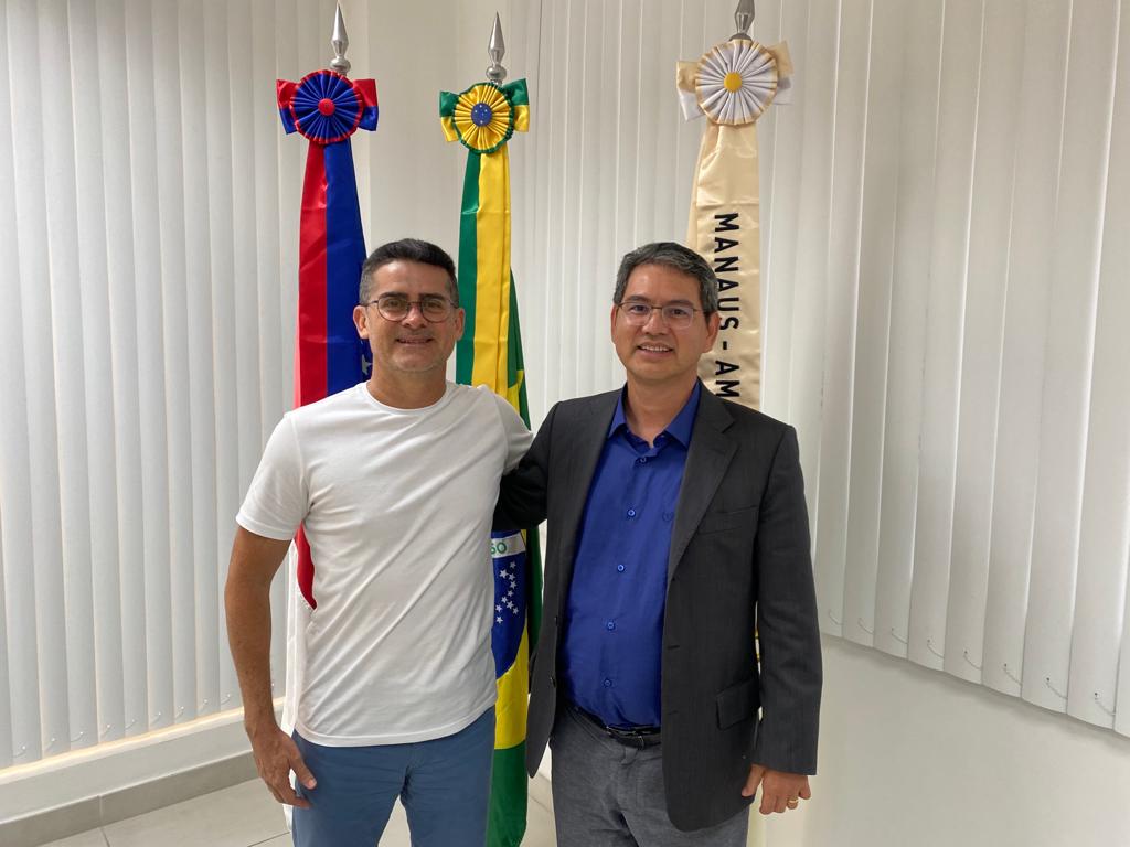 Prefeito recebe presidente da Abraciclo e discute ampliacao do polo de duas rodas na ZFM