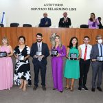05 Assembleia Legislativa homenageia a categoria dos bibliotecaCC81rios pela passagem de seu dia