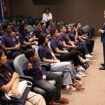 01 Dep. Cabo Maciel participa de atividade do Parlamento Jovem e destaca trabalho da Escola do Legislativo da Aleam 1024x683 1