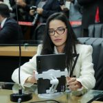 01 Dep. Mayara Pinheiro propoCC83e isencCCA7aCC83o de taxas para 1a inclusaCC83o do ExerciCC81cio de Atividades Remunerada na CNH
