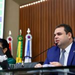 01 Dep. Roberto Cidade DoencCCA7a rara Atrofia Muscular Espinhal AME teraCC81 semana de conscientizacCCA7aCC83o a partir de lei de autoria do deputado Roberto Cidade