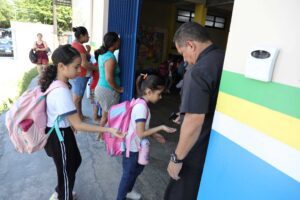 volta as aulas apos recesso foto Euzivaldo Queiroz Seduc 4 300x200 1