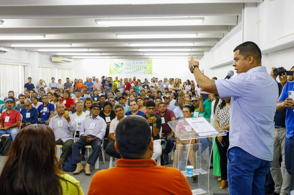 Governo do Amazonas lança Núcleo de Cooperativismo e Associativismo do Setor Primário Portal Informe Digital Sepror Nucap lancamento foto Isaac Maia 2 1 1024x682 1