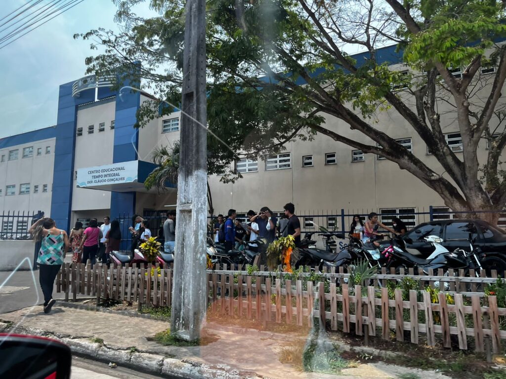 Mais de 29 mil alunos da rede estadual realizam prova do Enem neste domingo Portal Informe Digital Educac807 a771 o Enem Parintins Dibulgacao 1024x768 1