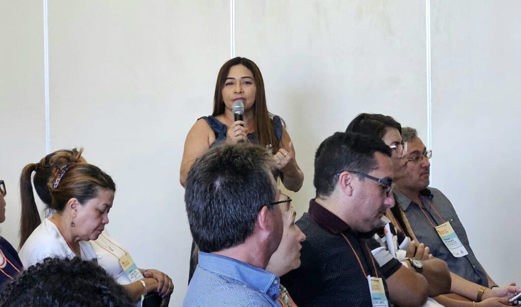 Vigilância Sanitária: Amazonas apresenta 14 produções científicas destacando monitoramento e protocolos em simpósio nacional Portal Informe Digital FVS RCP Simbravisa FVS RCP FOTO Girlene Medeiros FVS RCP 3 1024x603 1