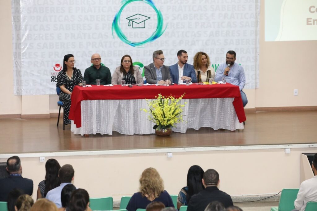 Educac807 a771 o Seduc UEA curso E98984aberes e pra769 ticas para a doce770 ncia Foto Euzivaldo Queiroz 1024x682 1
