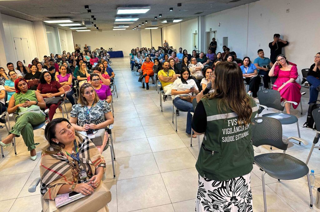 Intersetorial: Saúde reúne comissões e núcleos para fortalecer integração na vigilância hospitalar Portal Informe Digital FVS RCP Reuniao Intersetorial FOTO Anne Alves FVS RCP 2 1024x680 1
