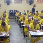 Seap01 Reeducandos realizando o Enem nas unidades prisionais 1024x460 1