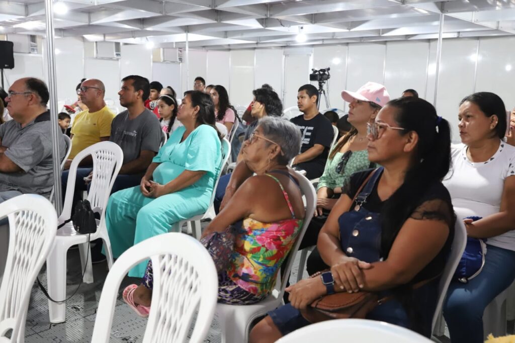 Curso de Iniciação à Piscicultura capacita produtores na 45ª Expoagro Portal Informe Digital Sepror Piscicultores participando do curso de Iniciacao a Piscicultura Foto Isaac Maia 1024x682 1