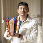 Professor da UEA vence Premio Led de Educacao 2024 BobPaulino 2VBAO7