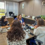 Reuniao secretaria da SES Nayara Maksoud e direotria da EBSERH Foto Divulgacao SES 2 1024x768 BBNv9q