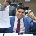 Sancionada Lei do deputado Mario Cesar Filho que garante ate dois acompanhantes as Pessoas com TEA nas unidades de saude do Amazonas Foto Leandro Cardoso 1024x682 MSp3zy