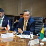 Em Brasilia Adjuto Afonso participa de discussao sobre a 27a Conferencia da Unale e a devolucao das prerrogativas aos deputados estaduais wHvHh5