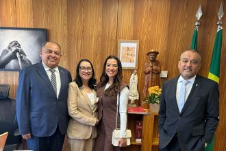 convte ministro do STJ encoge utjVRU
