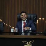 Deputado Mario Cesar Filho parabeniza Manaus pelos 355 anos e reforca compromisso com o desenvolvimento da cidade Foto Leandro Cardoso 1024x682 1OxHcX