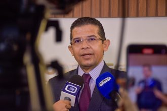 Deputado Joao Luiz propoe que Aleam atualize a legislacao sobre a proibicao de celulares em salas de aula no Amazonas Foto Mauro Smith G38Mi5