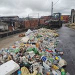 Prefeitura de Manaus intensifica limpeza nas ecobarreiras para evitar poluicao nos rios 2 0Ptm1l
