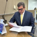 Projeto de Lei que garante o fornecimento gratuito de medicamentos a base de canabidiol e aprovado pela Aleam Ni15rQ
