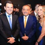 Prefeito em exercicio Renato Junior destaca harmonia entre poderes durante posse de desembargadores do TJ AM