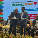 UEA 2 parceria livro 1024x683 1