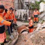 Prefeitura de Manaus recupera rede de drenagem profunda comprometida pelo acumulo de lixo no bairro Jorge Teixeira