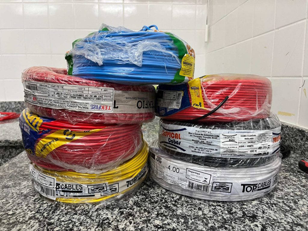 Operação Energia Segura: Ipem fiscaliza fios e cabos de baixa tensão Portal Informe Digital FOTO 03 IPEM AM 1024x768 1