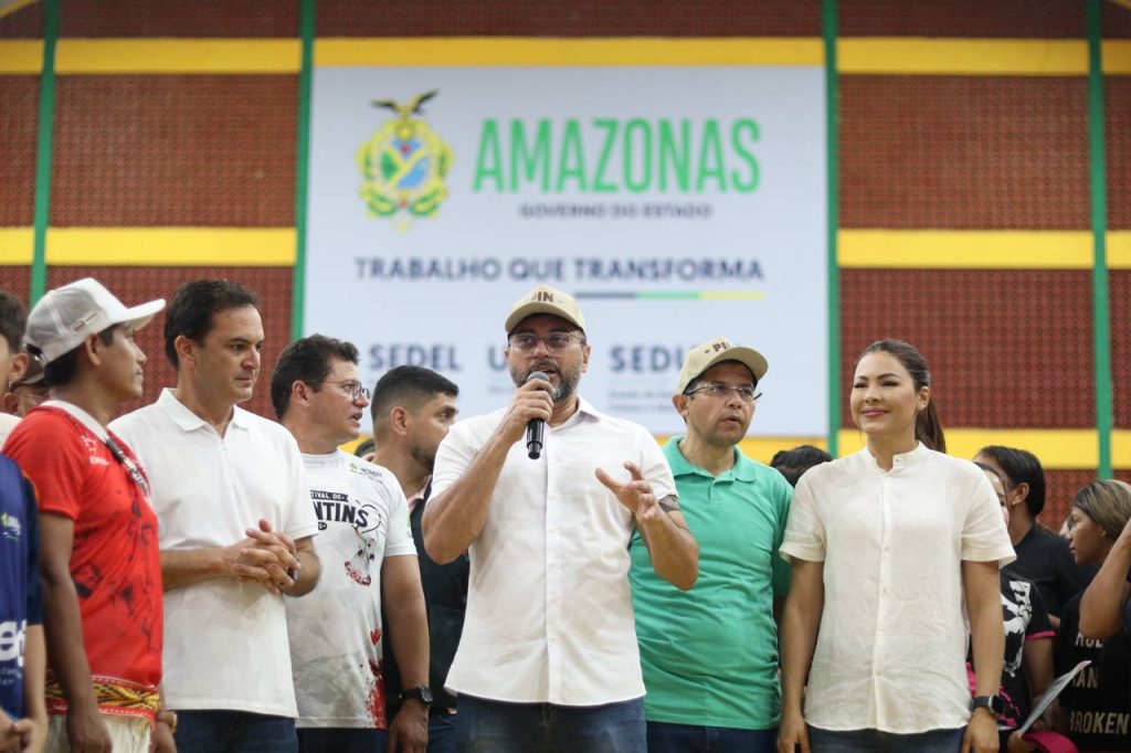 Em Parintins, governador Wilson Lima entrega ginásio Elias Assayag revitalizado e amplia oferta de programas esportivos Portal Informe Digital Ginasio Elias Assayag Parintins Foto Lucas Silva Secom 1 1024x682 1