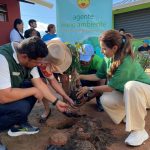 Prefeitura de Manaus realiza plantio em comemoracao ao Dia Mundial do Meio Ambiente no bairro Compensa 3