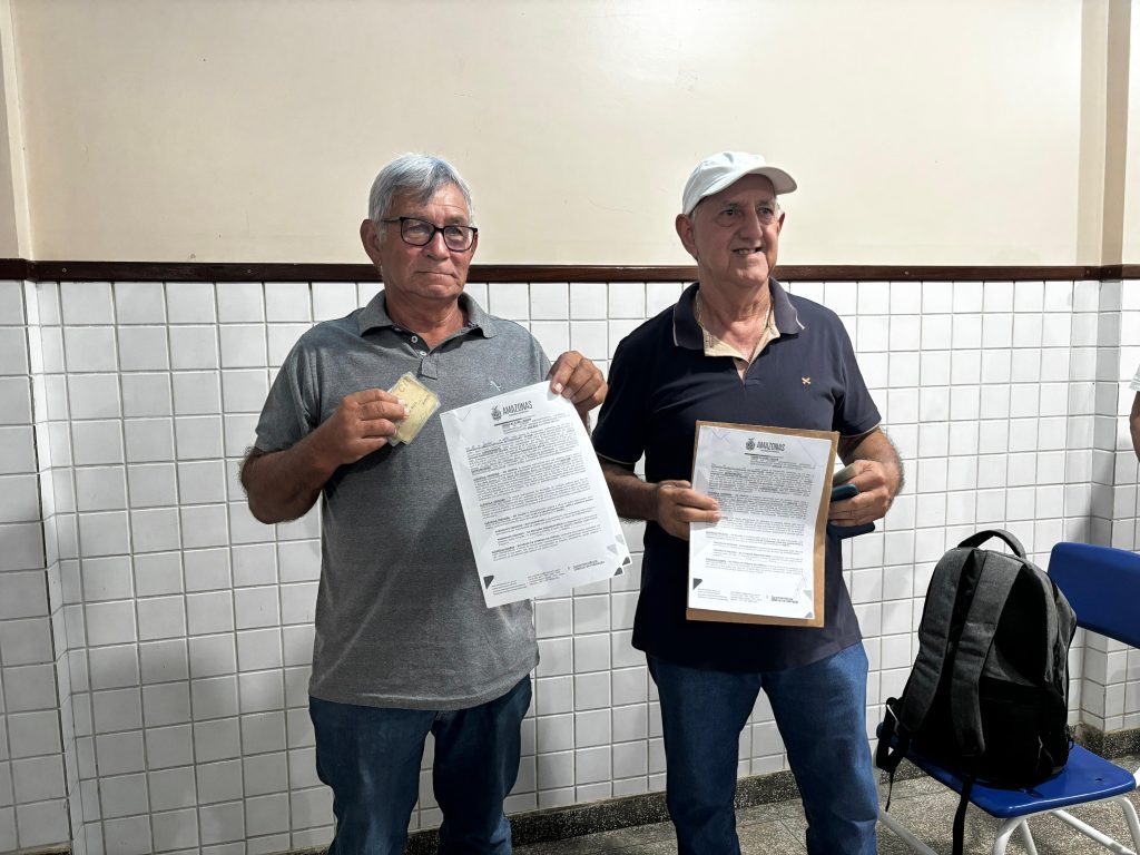 Governo do Amazonas realiza pagamento de indenizações às famílias em Humaitá Portal Informe Digital SUHAB HUMAITA PAGAMENTO INDENIZACOES 2 1024x768 1