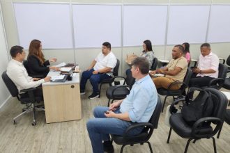 Sessao Publica Leiloeiros Foto Sidney William Semad 1