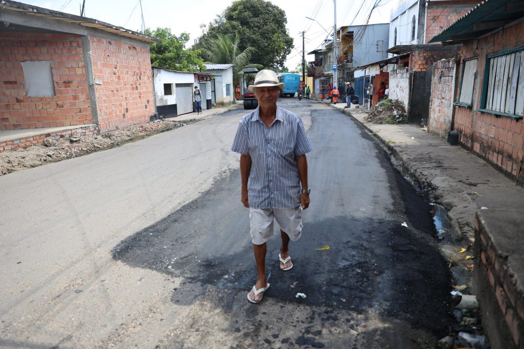 Ruas da zona Oeste recebem ação de recuperação asfáltica Portal Informe Digital 54687533346 f216af6a65 k 1024x683 1
