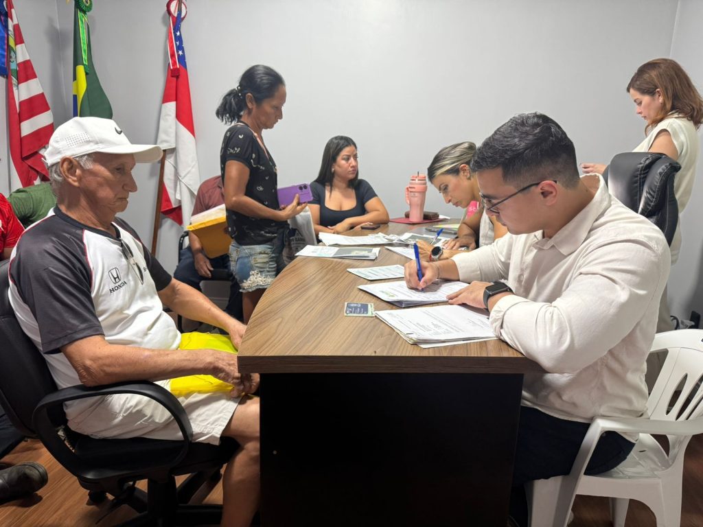 Regularização fundiária: Sect atende 100 famílias no município de Itapiranga Portal Informe Digital ATENDIMENTO ITAPIRANGA DIVULGACAO 1024x768 1