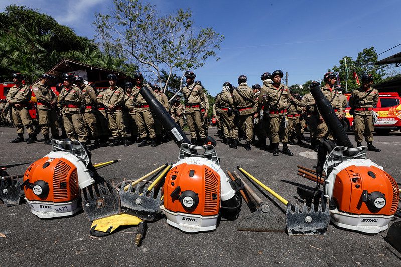 Simulado de atendimento a ocorrência de incêndio florestal reúne mais de 250 militares do Corpo de Bombeiros do Amazonas Portal Informe Digital CBMAM SIMULADO FOTOS ALEX PAZUELLO 2