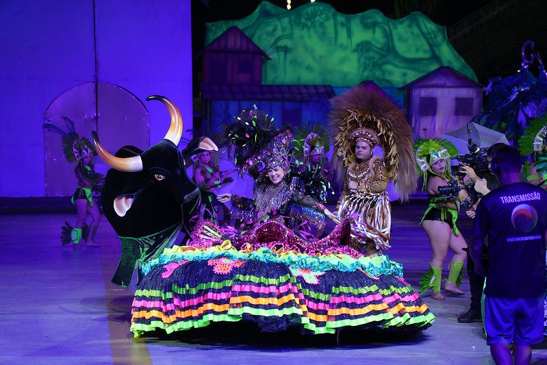 Batalha dos bois-bumbás marca a última noite do 67º Festival Folclórico do Amazonas Portal Informe Digital Cultura FFAM boi bumba Garanhao foto Aguilar Abecassis Secretaria de Estado de Cultura e Economia Criativa 7
