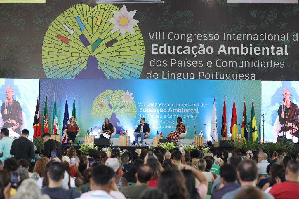 Secretaria de Educação apresenta iniciativas inovadoras no 8º Congresso Internacional de Educação Ambiental Portal Informe Digital Educacao VIII Congresso Internacional de Educacao Ambiental Foto Euzivaldo Queiroz 1024x682 1