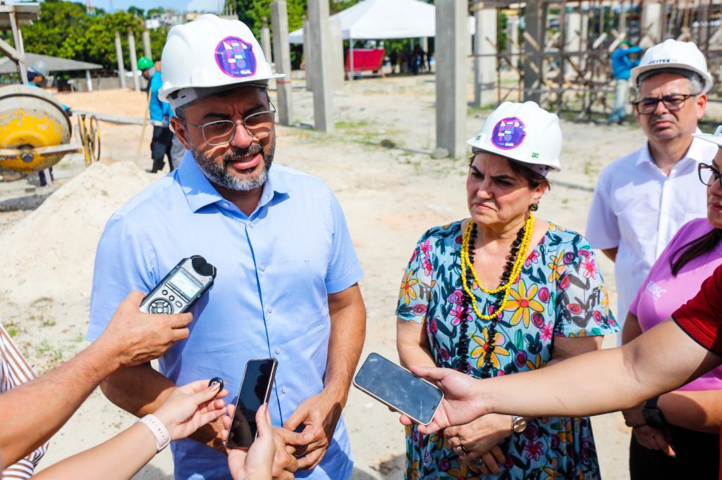 Governador Wilson Lima e ministra Márcia Lopes vistoriam obras da Casa da Mulher Brasileira Portal Informe Digital Governador Wilson Lima e ministra Marcia Lopes vistoriam obras da Casa da Mulher Brasileira 1 Foto Arthur Castro Secom 1024x682 1