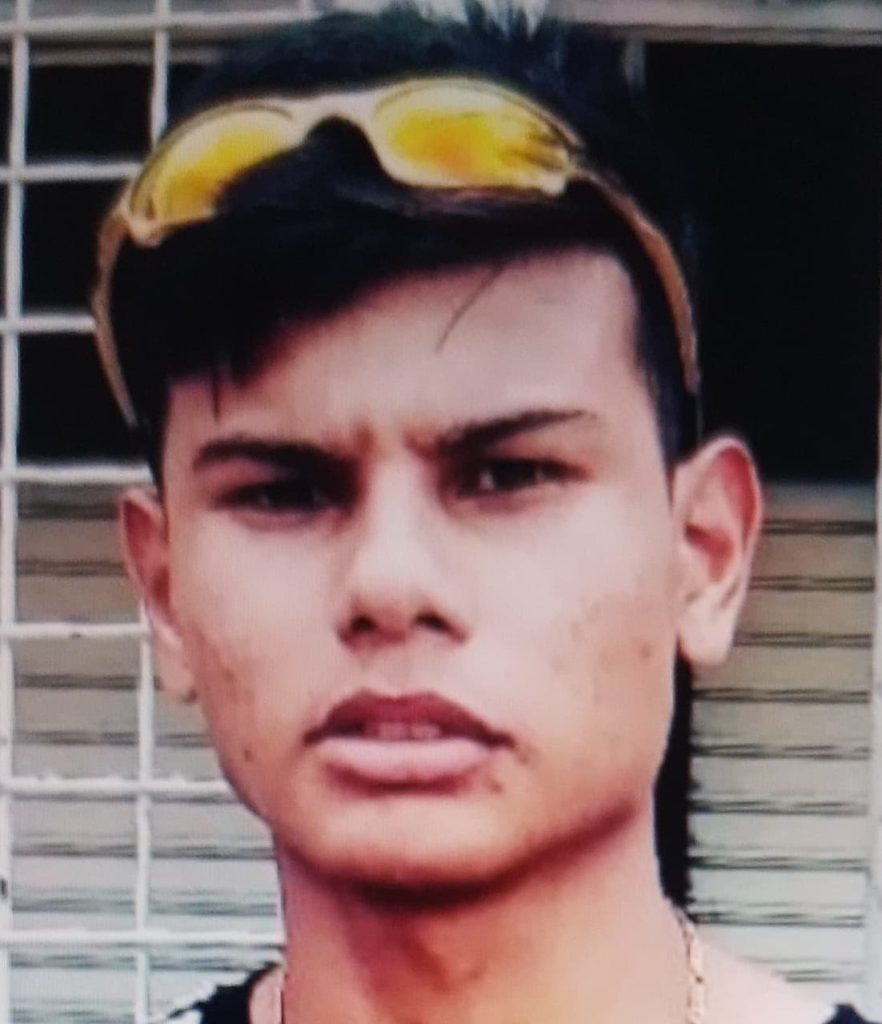 PC-AM divulga as imagens de dois jovens que desapareceram Manaus Portal Informe Digital PCAM DESAPARECIDO GABRIEL VICTOR NOBRE DA COSTA FOTO DIVULGACAO 882x1024 1