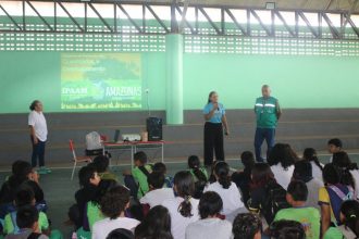 Palestra em escola em Iranduba Foto 1 Arquivo Ipaam 1024x683 1