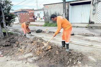 Prefeitura de Manaus executa obra de implantacao de drenagem superficial e transforma realidade de moradores no bairro Santa Etelvina