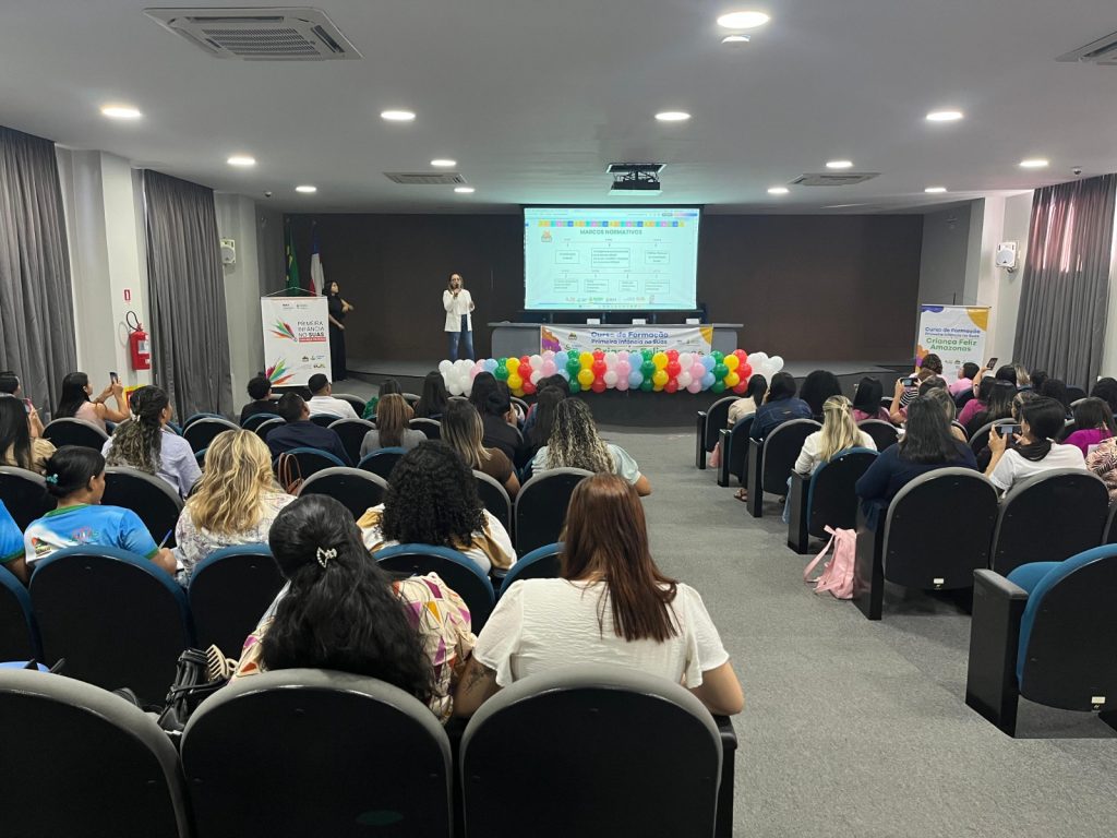 Seas realiza curso de formação da Primeira Infância no Suas/Criança Feliz de 2025, em Manaus Portal Informe Digital Seas realiza primeiro curso de formacao da Primeira Infancia no SuasCrianca Feliz de 2025 1024x768 1